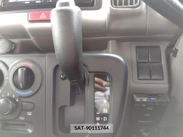 Suzuki EVERY 2021-03 375221-25