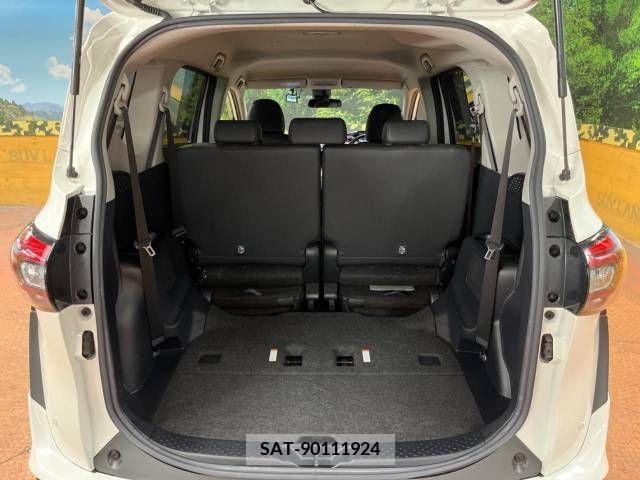 Toyota SIENTA 2019-10 368182-11