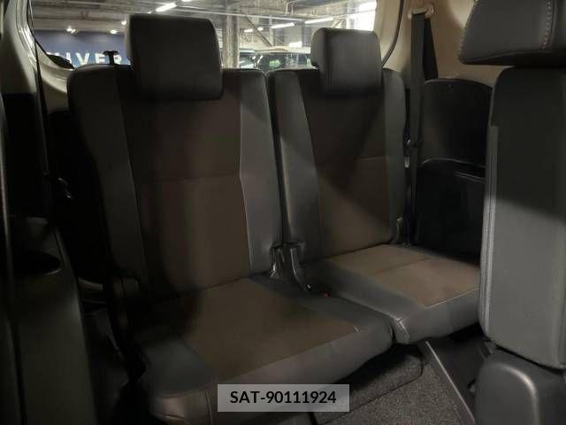 Toyota SIENTA 2019-10 368182-10
