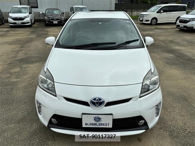 Toyota PRIUS 2015-07 233655-7