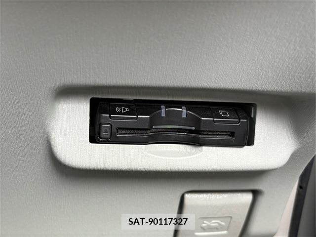 Toyota PRIUS 2015-07 233655-16