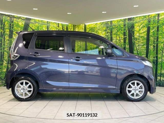 Nissan DAYZ 2015-03 323296-4