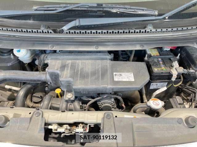 Nissan DAYZ 2015-03 323296-1