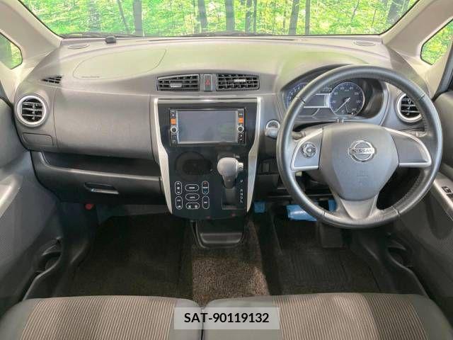 Nissan DAYZ 2015-03 323296-19