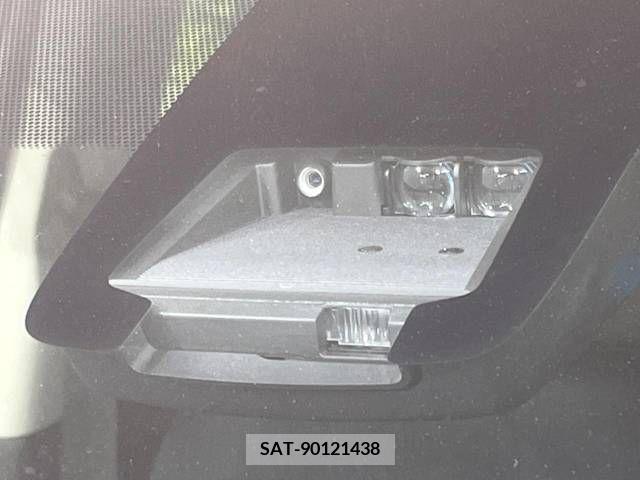 Toyota SIENTA 2017-01 335270-2