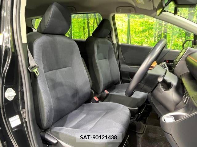 Toyota SIENTA 2017-01 335270-8