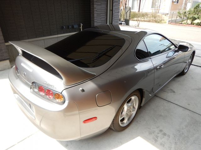 Toyota SUPRA 2002-06 22104-8