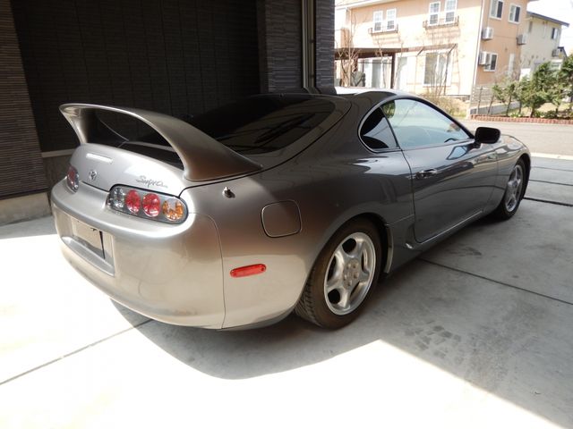 Toyota SUPRA 2002-06 22104-4