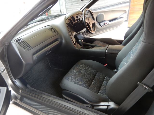 Toyota SUPRA 2002-06 22104-17