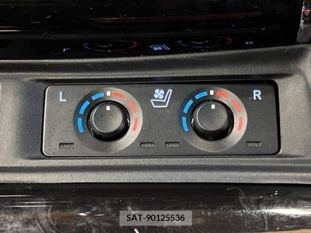 Toyota ALPHARD 2022-05 236305-6
