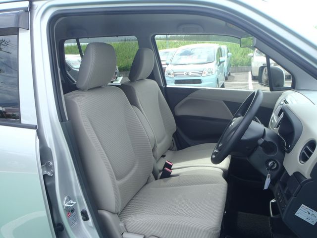 Suzuki WAGON R 2014-07 5012-8