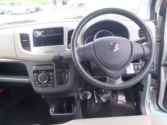 Suzuki WAGON R 2014-07 5012-1