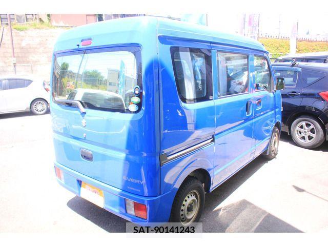 Suzuki EVERY 2016-11 268870-16