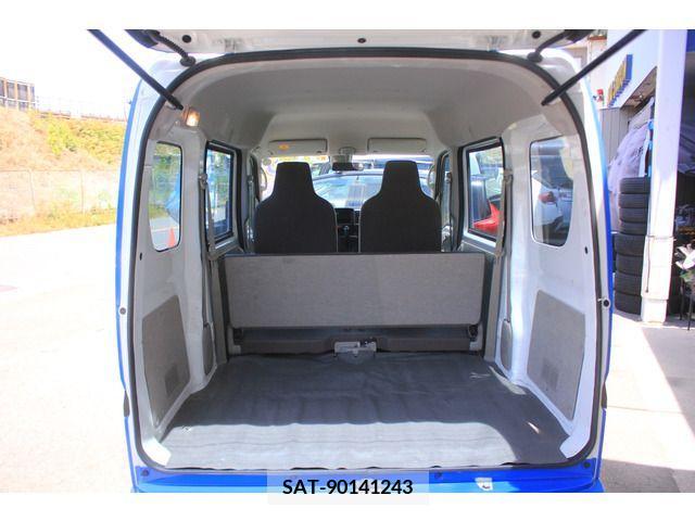 Suzuki EVERY 2016-11 268870-17