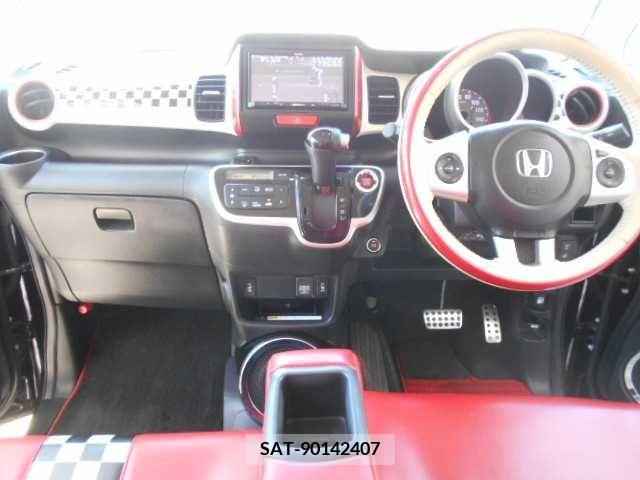 Honda N BOX SLASH 2016-03 201110-9