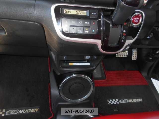 Honda N BOX SLASH 2016-03 201110-10