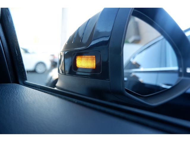 Audi A4 2015-05 185407-26