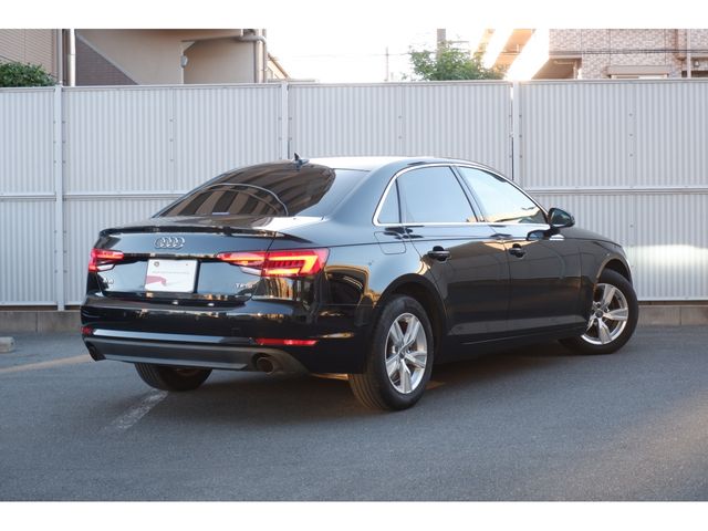 Audi A4 2015-05 185407-7