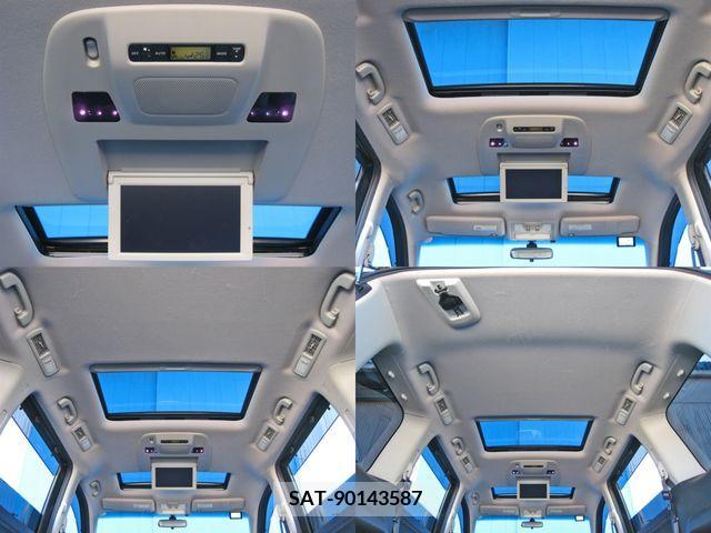 Nissan ELGRAND 2014-11 297184-15