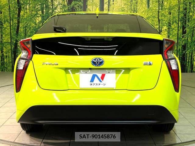 Toyota PRIUS 2016-12 225151-15