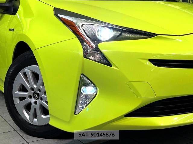 Toyota PRIUS 2016-12 225151-12