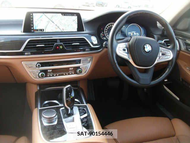 Bmw 7 SERIES 2017-12 218834-1