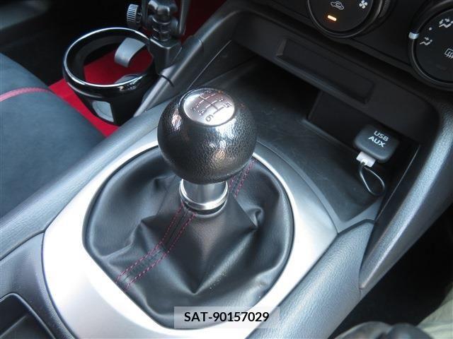 Mazda ROADSTER 2016-01 367284-9