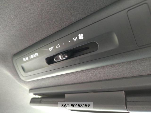 Toyota ESTIMA 2018-11 299238-21