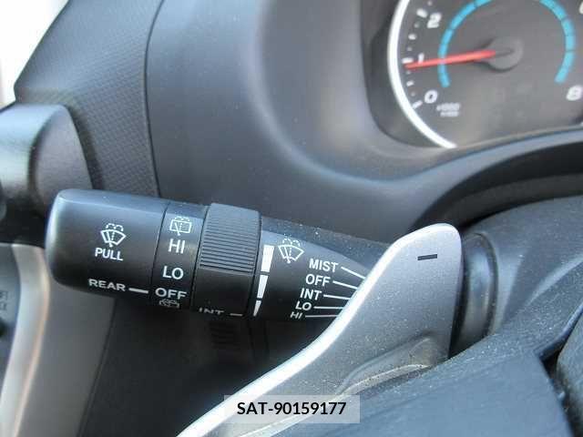Toyota WISH 2011-02 290160-6