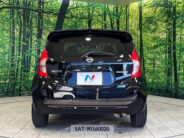 Nissan NOTE 2014-08 383367-15