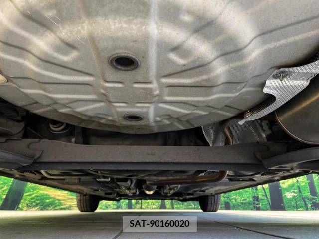 Nissan NOTE 2014-08 383367-19