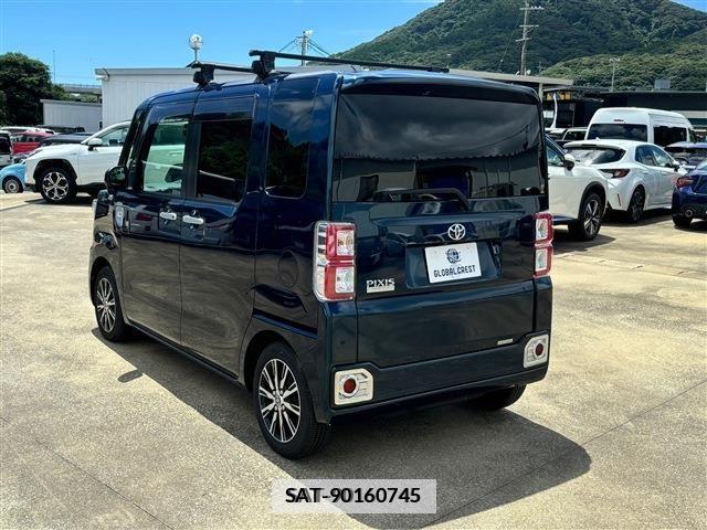 Toyota Pixis Mega 2021-04 352664-9
