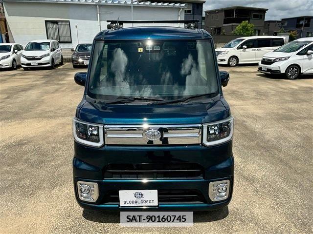 Toyota Pixis Mega 2021-04 352664-7