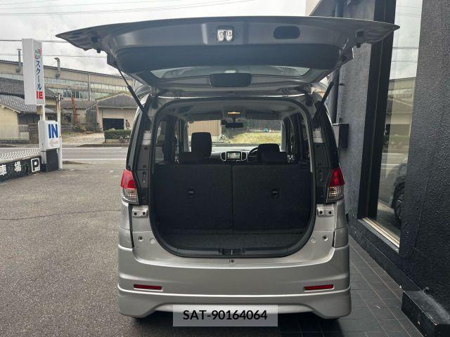 Suzuki SOLIO 2013-02 210459-8