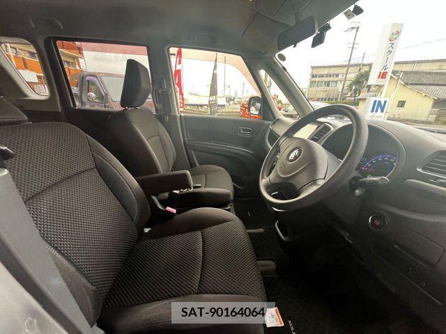 Suzuki SOLIO 2013-02 210459-13