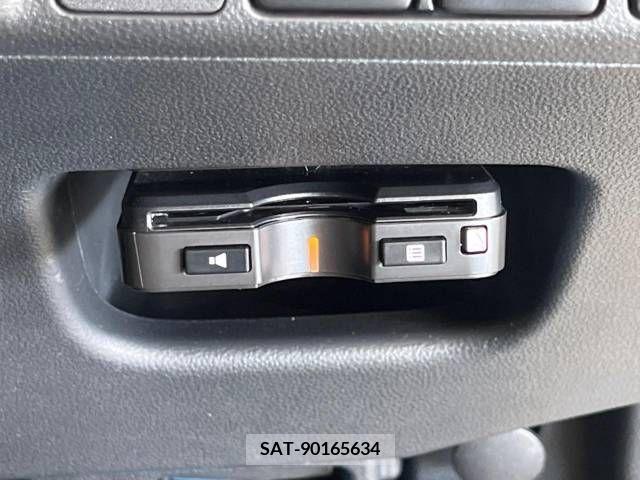 Daihatsu CAST 2019-01 357653-5