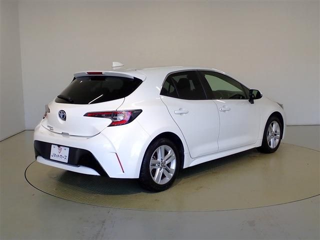 Toyota COROLLA SPORT 2018-12 181759-3