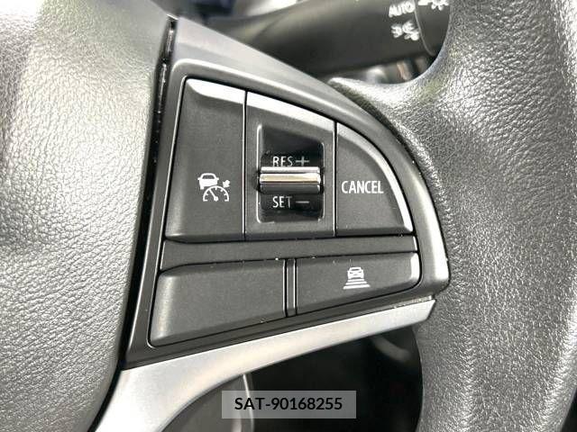 Suzuki HUSTLER 2022-06 384390-3