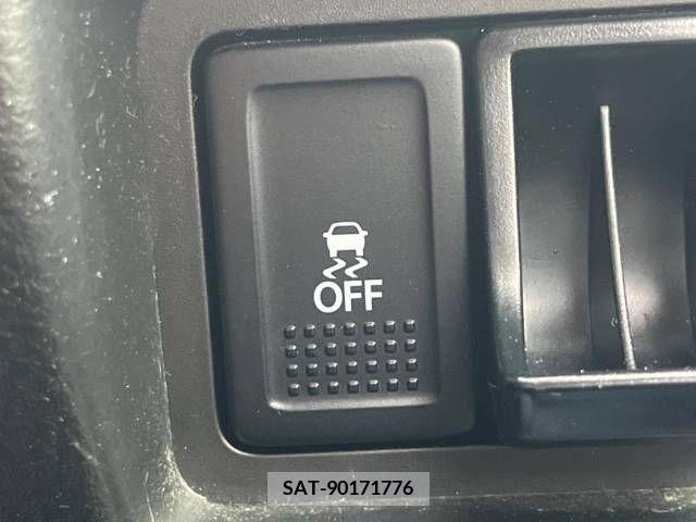 Suzuki SWIFT 2014-03 369027-4