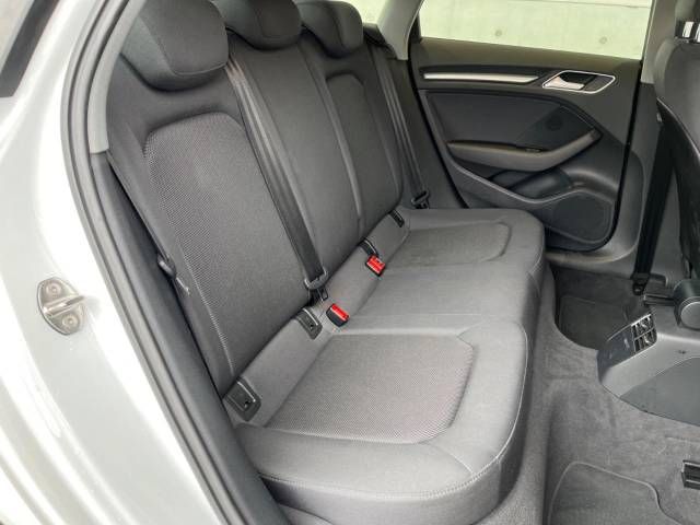 Audi A3 2018-06 25356-9