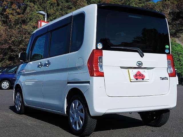 Daihatsu TANTO 2017-08 12730-2