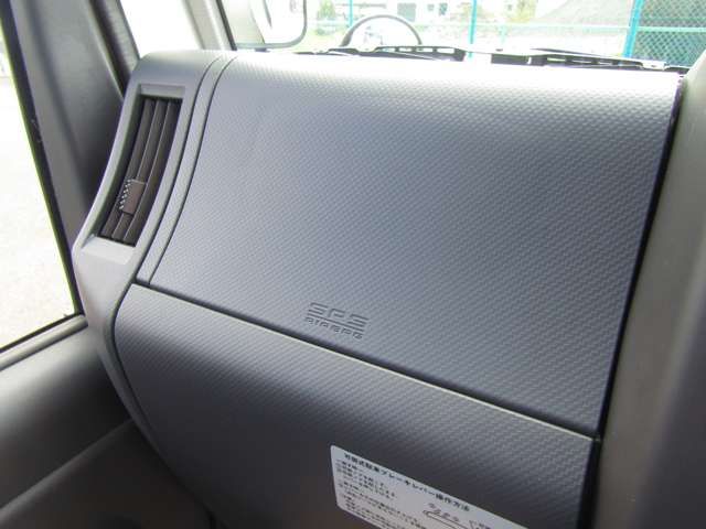 Mazda TITAN 2023-09 23683-17
