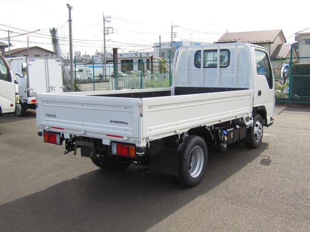 Mazda TITAN 2023-09 23683-4