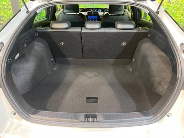 Toyota PRIUS 2021-01 191067-10
