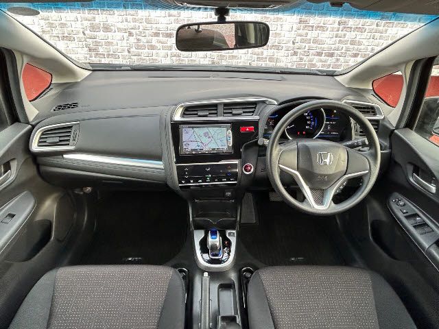Honda FIT HYBRID 2015-02 196238-1