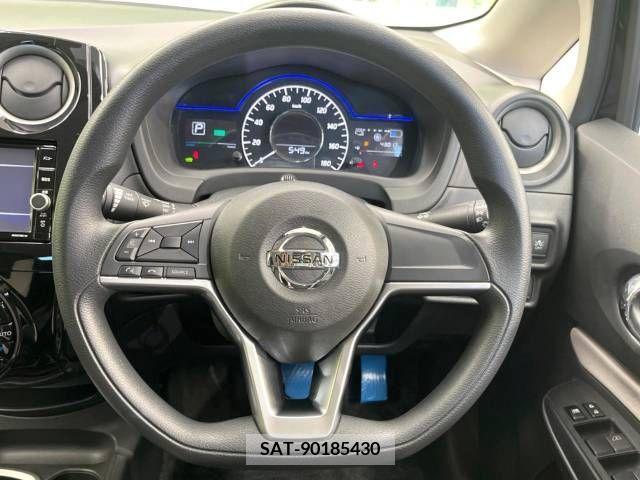 Nissan NOTE 2019-09 365328-11