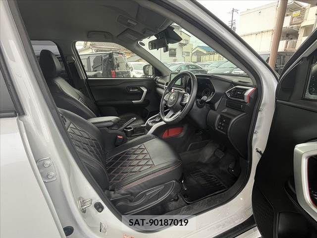 Toyota RAIZE 2020-12 324303-13