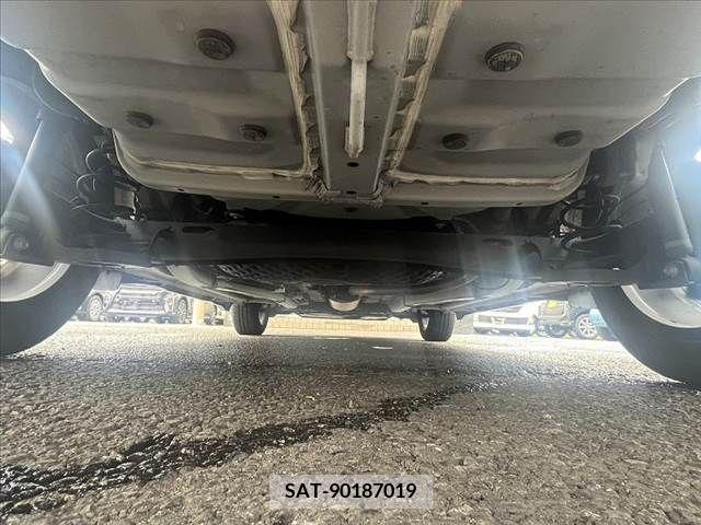 Toyota RAIZE 2020-12 324303-18