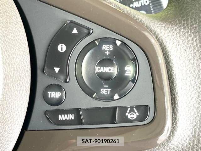 Honda N BOX 2022-01 279545-6