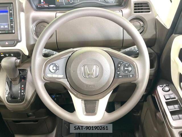 Honda N BOX 2022-01 279545-11